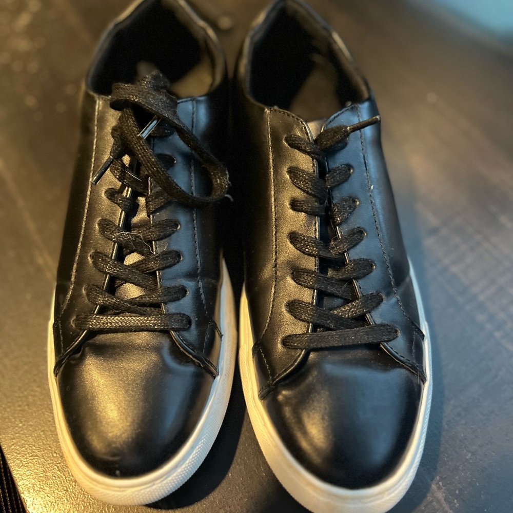Men’s Black Leather Alfani Shoes
